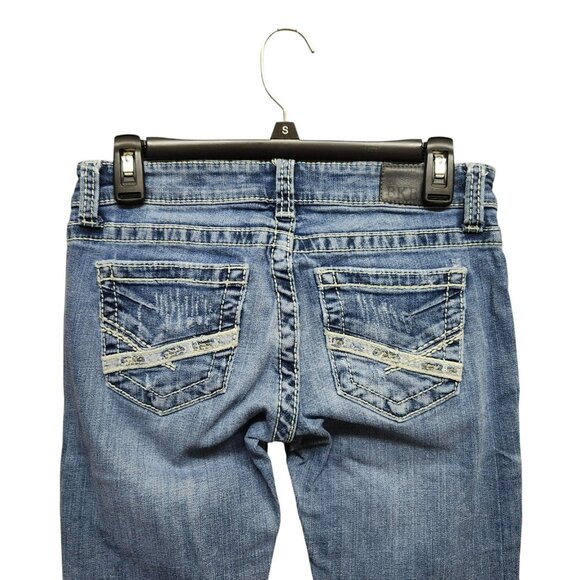 BKE Womens 27x31 Stella Low Rise 99% Cotton Jeans Blue Bootcut Denim Embroidered - Picture 5 of 16